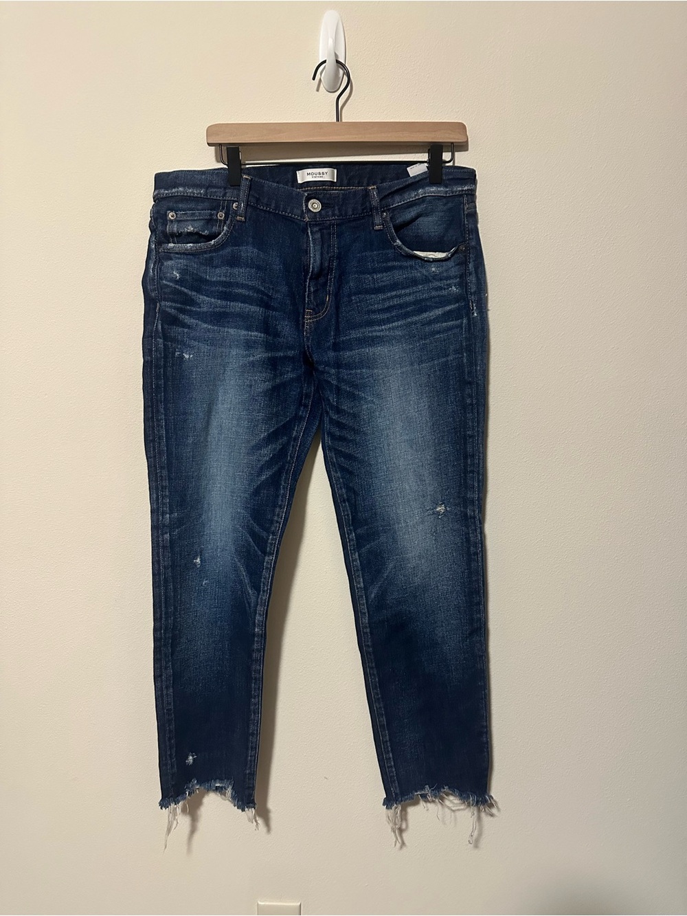 Moussy Vintage jeans size 32 raw hem distressed details designer - Picture 2 of 9